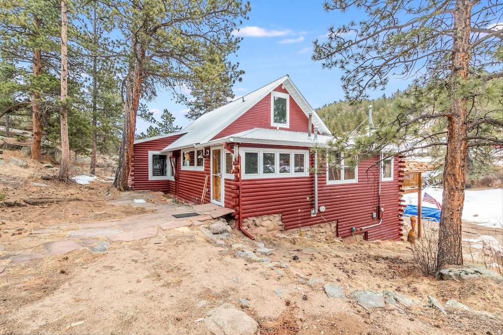 Pine Brook - 30 Nights Minimum Rental Only 4 Bedroom Cabin by RedAwning view 2