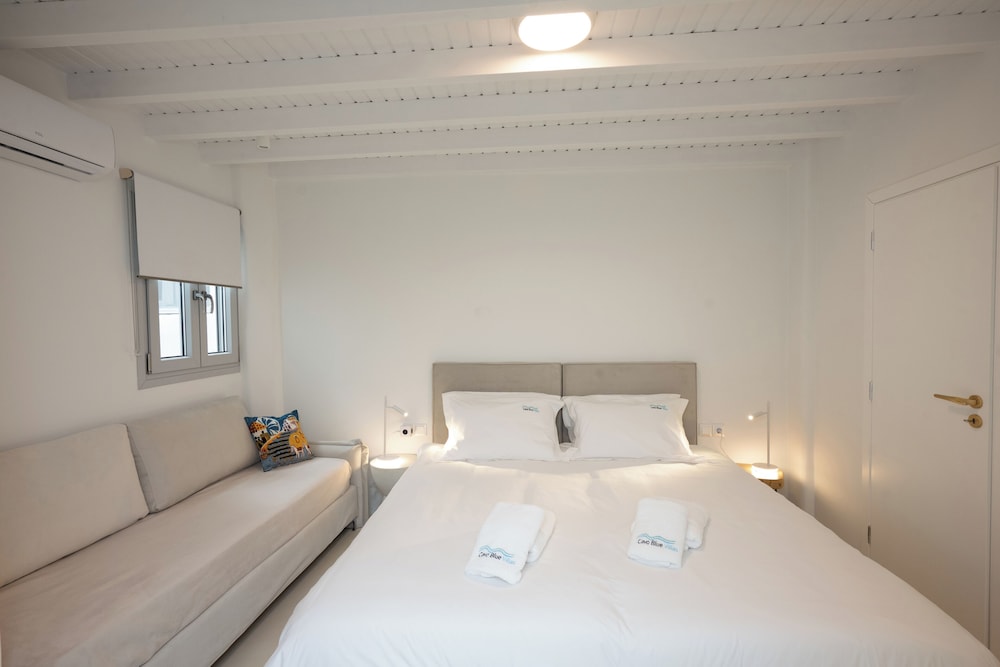 CAVO BLUE VILLAS