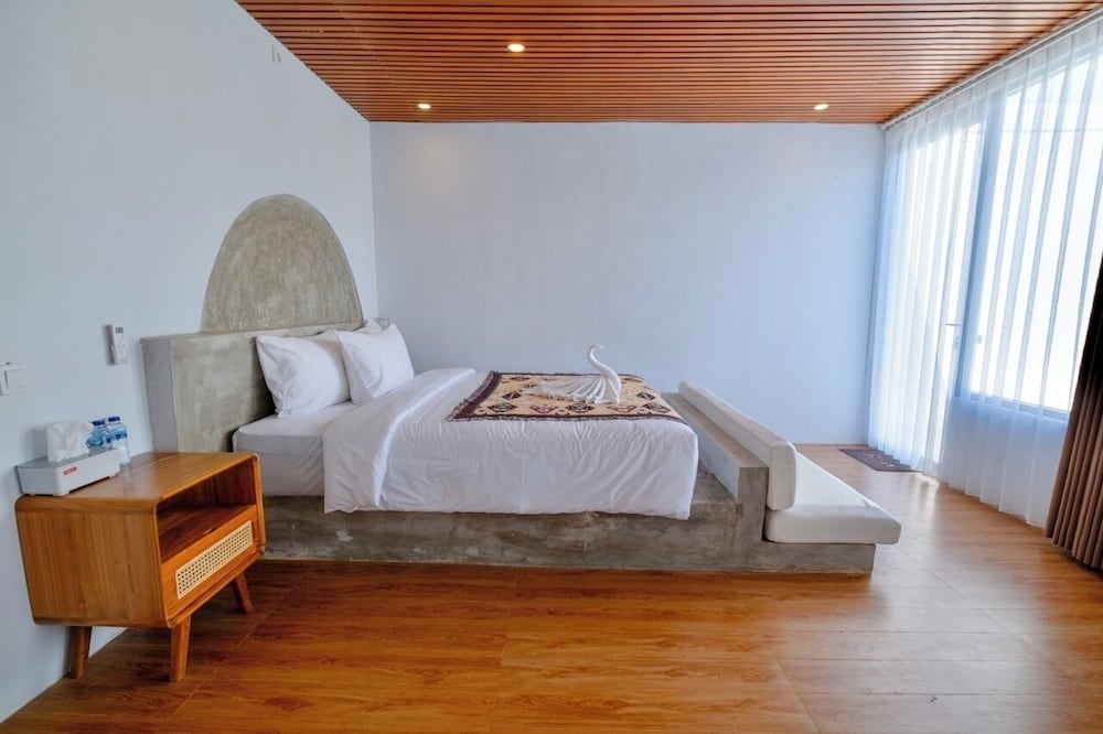 Lake Batur Villa