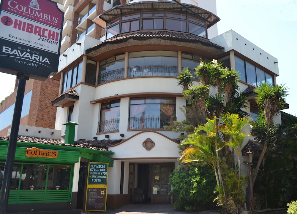 Hotel Columbus