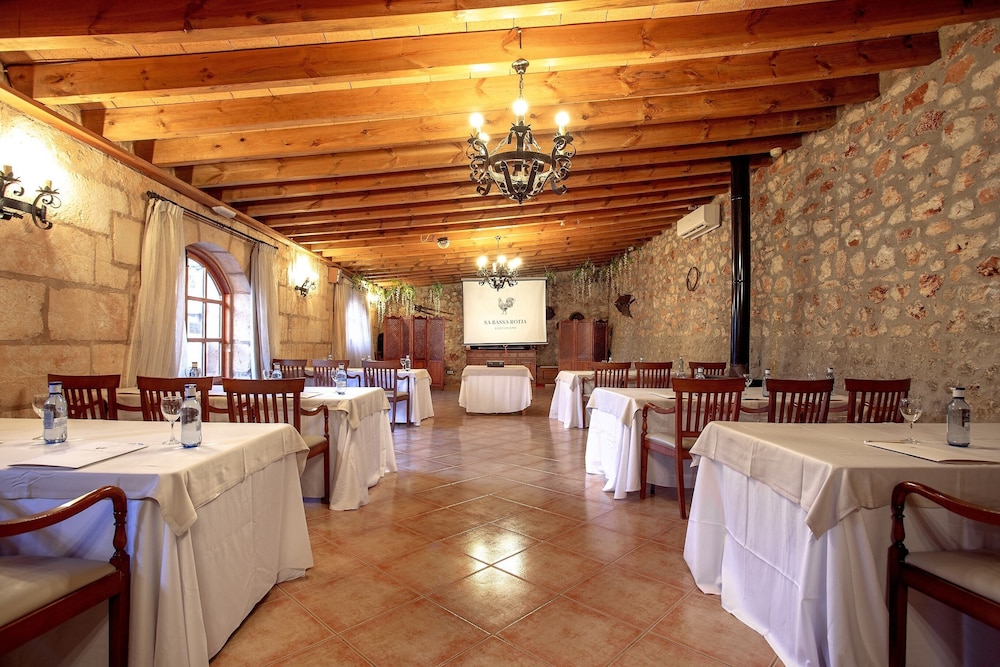 Hotel Sa Bassa Rotja Ecoturisme