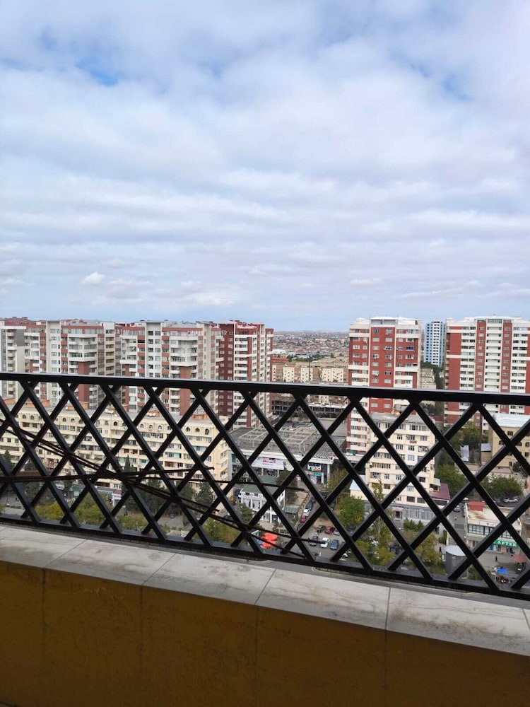 Prestigious apartment near the metro