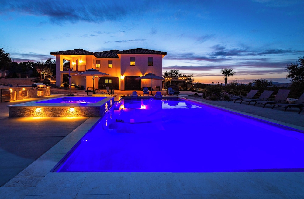 Blue Oak Oasis