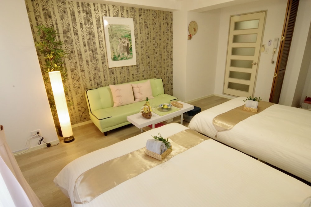 Nipponbashi Art Hotel