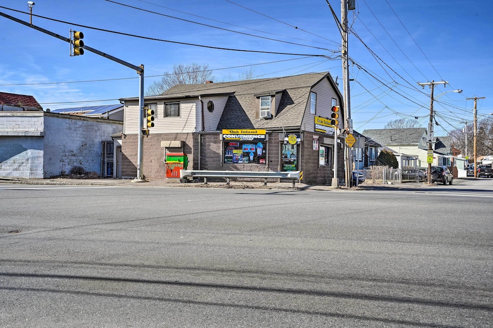 Charming Boston Area Home < 1 Mi to Revere Beach!