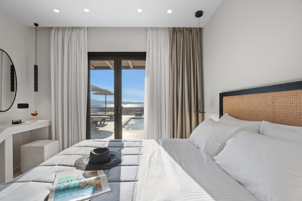 Lithia Exclusive Villas