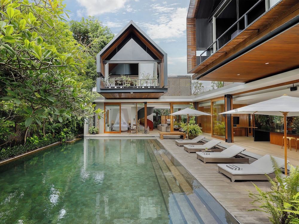 Villa Svarga by Elite Havens
