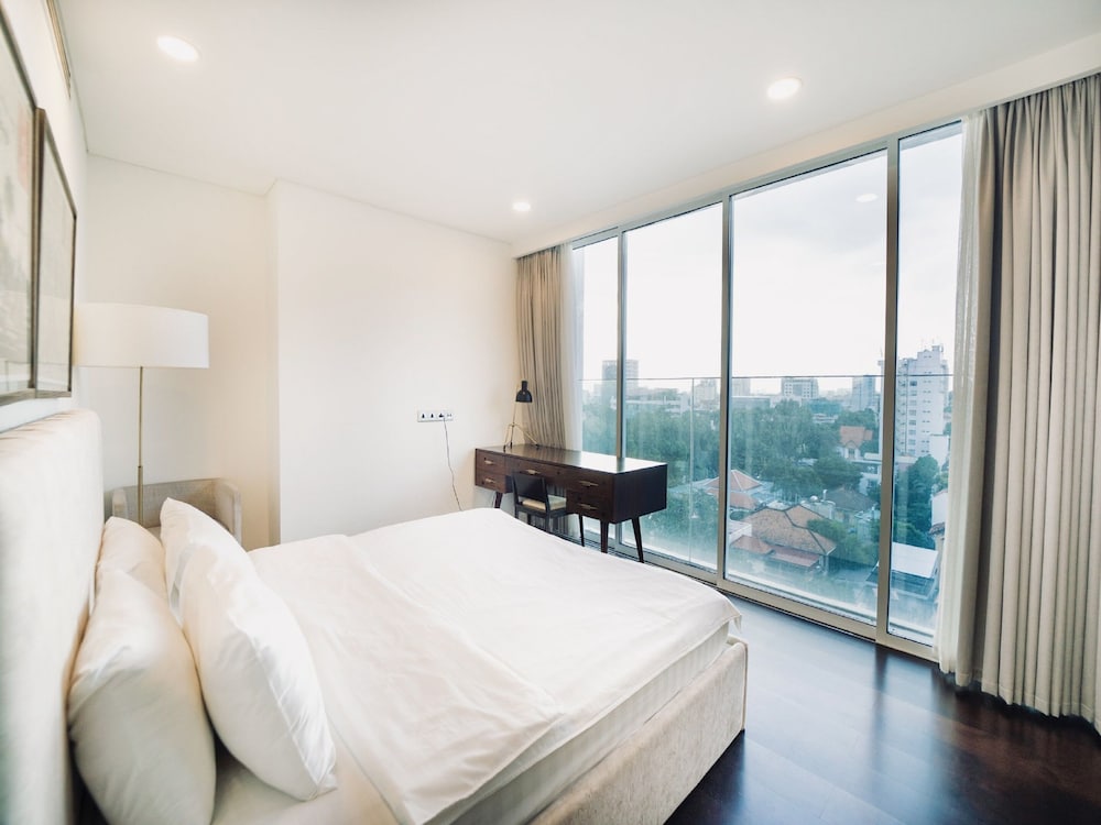Serenity Luxury Private Pool Villas - Free One Way Airport Shuttle