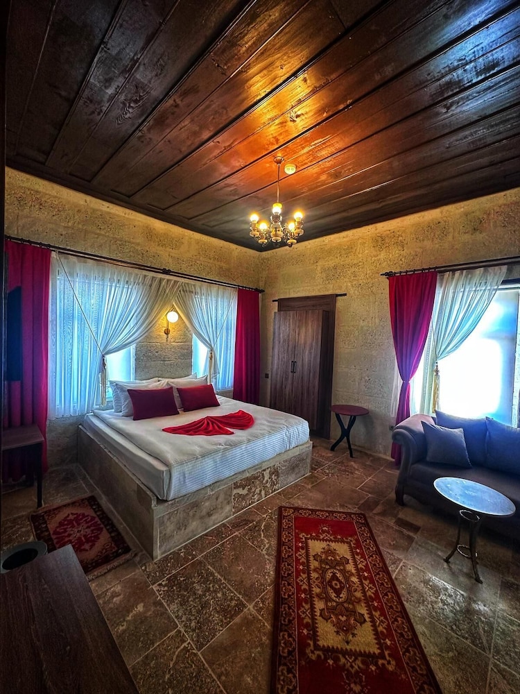 CRİMSON CAPPADOCİA