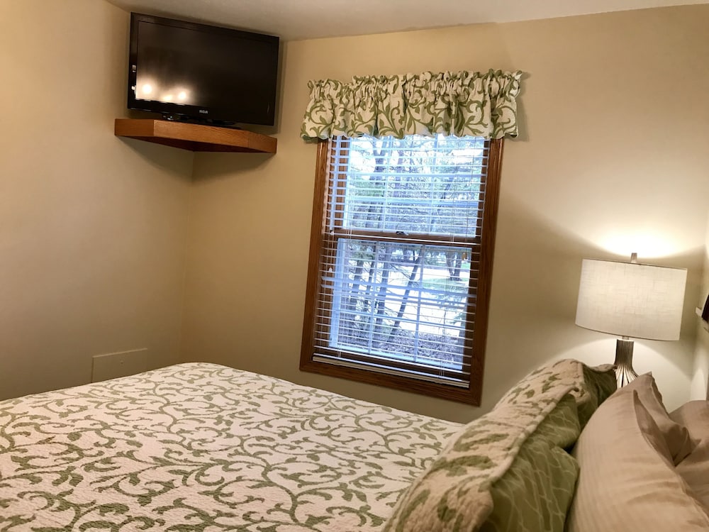 Bay Breeze Resort