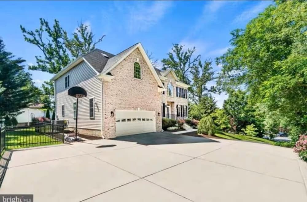 Nice House