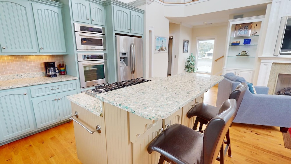 15 17th Street by Tybee Vacation Rentals