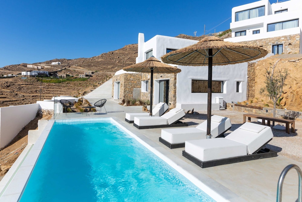 Amaze Mykonos Luxury Seaview Retreat