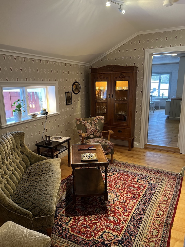 Chinova Mötesgård