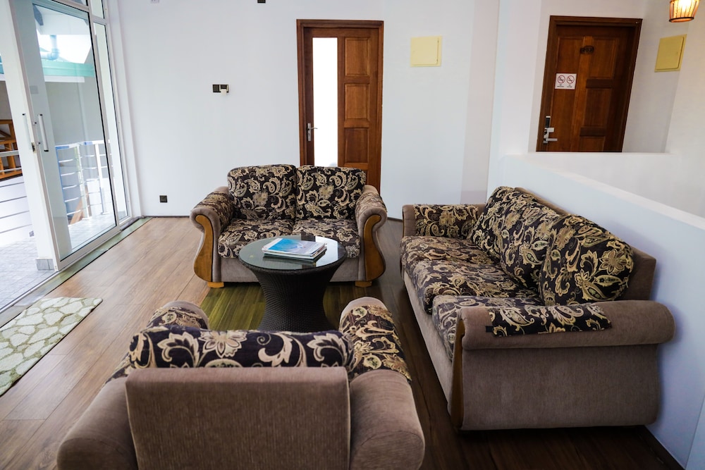 Palm Residence