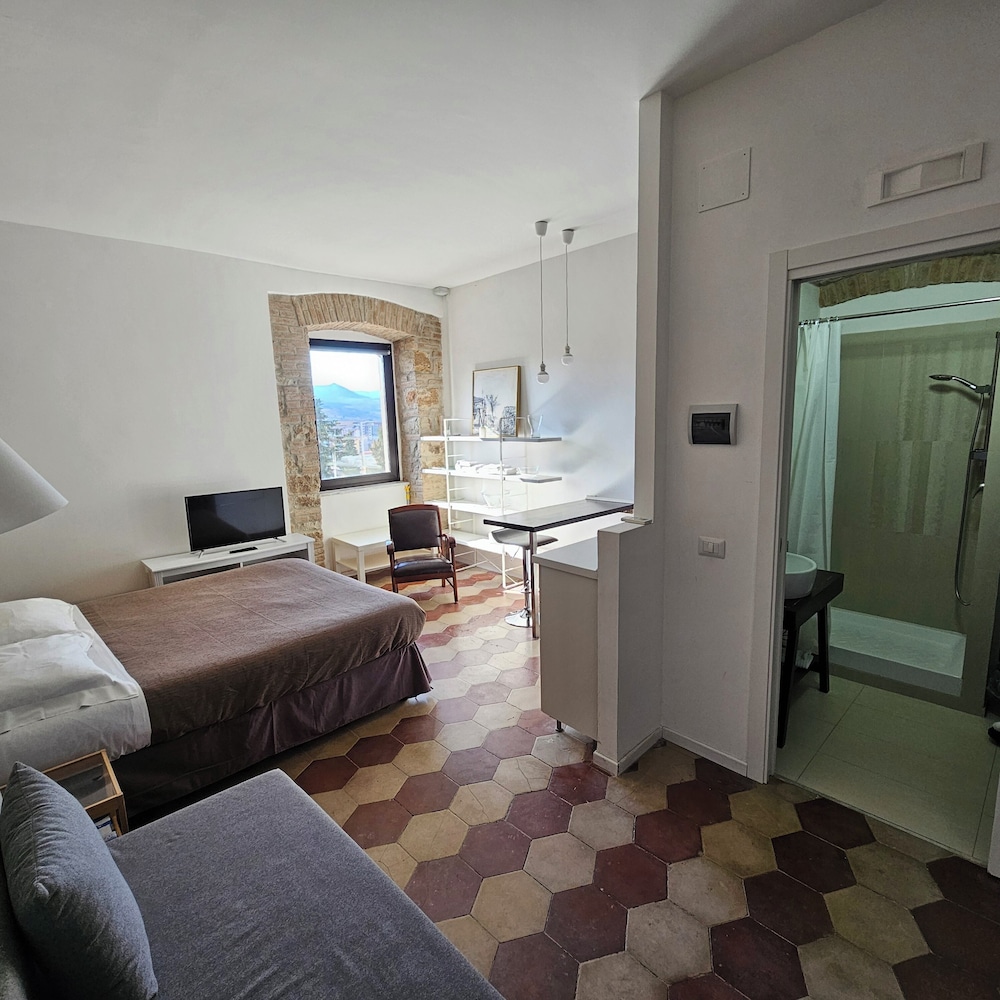 Room & Parking