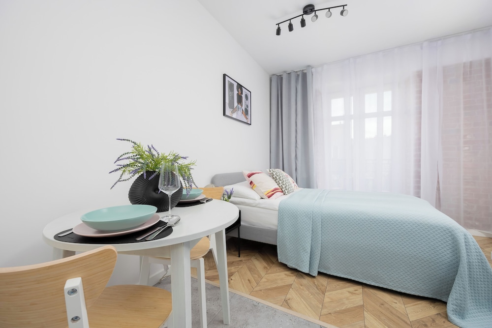 A Unique Studio for 4 by Renters view 5
