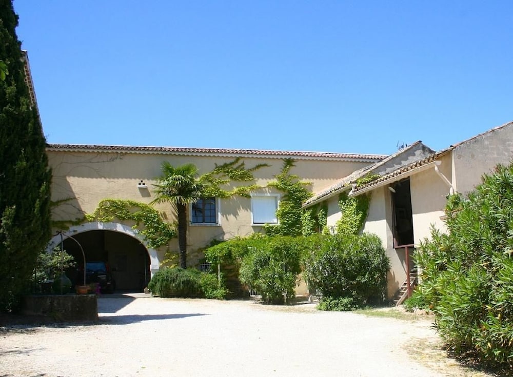 Le Fer En Ceze - Chambres D'Hotes