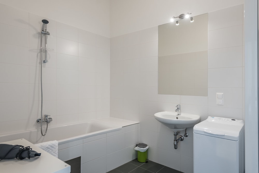 Duschel Apartments Imperial Living