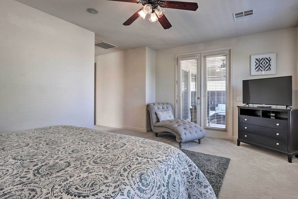 Idyllic Gilbert Abode w/ Private Pool: Near Golf!