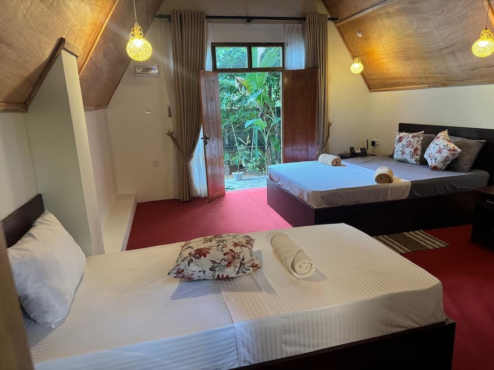 Steps Garden Resort