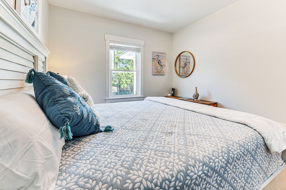 Tranquility & Nearby Beach Access: Private Oasis