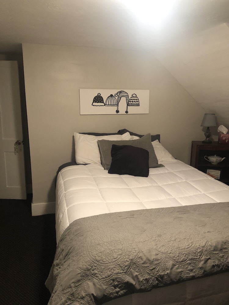 The Sunny G B&B