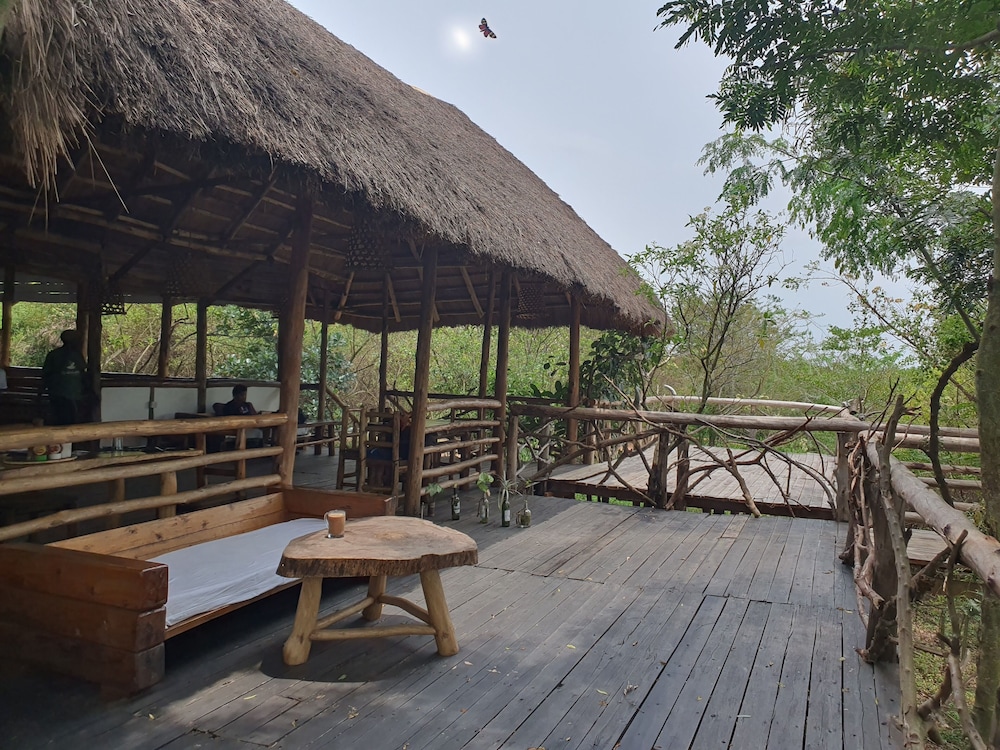 Topi Lodge
