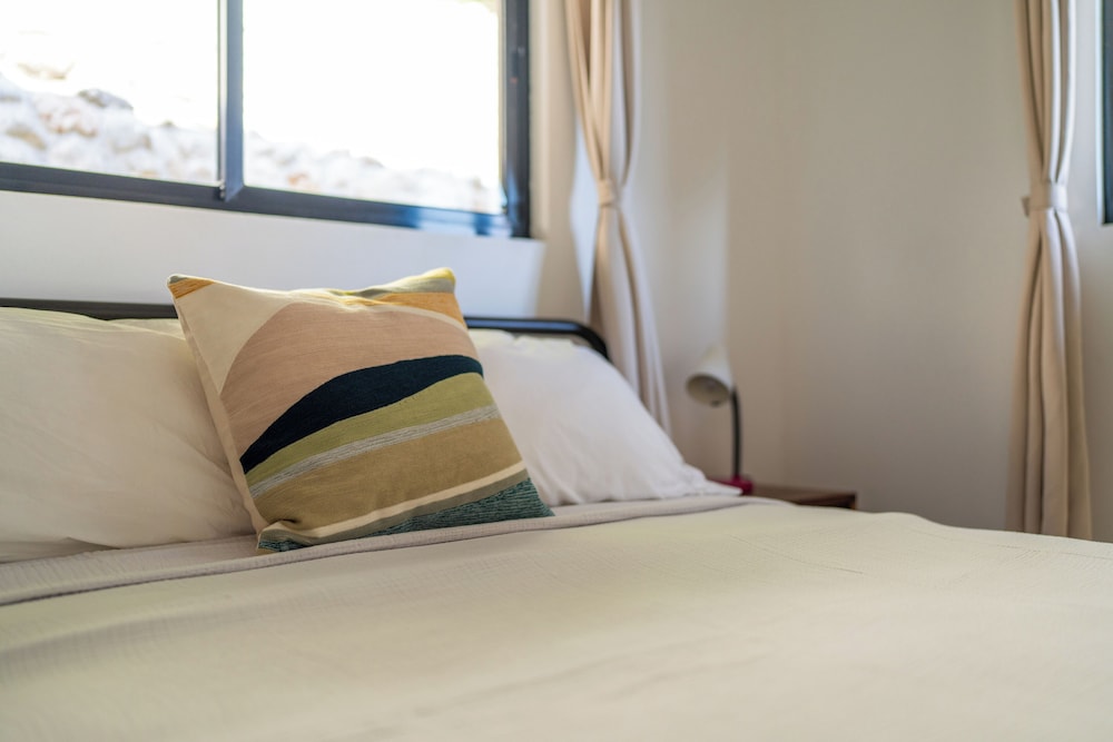 Sea View Paradise Retreat by Sea N' Rent