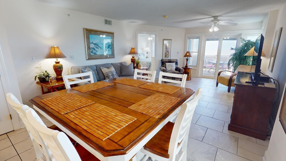 Sandpiper 2 by Tybee Vacation Rentals