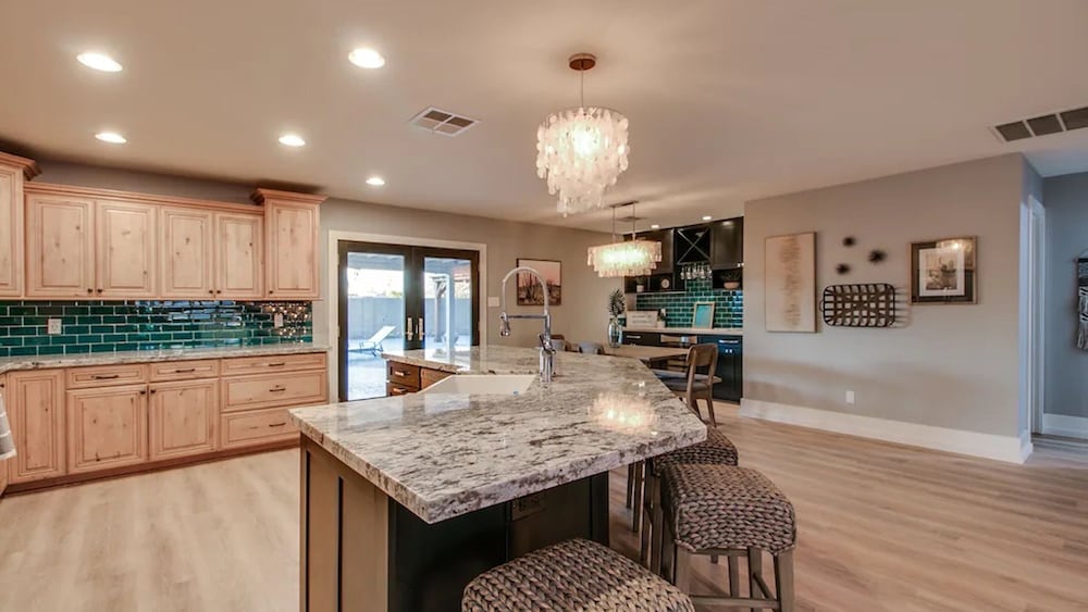 Relaxing 4 Bdrm Retreat in the Heart of Scottsdale