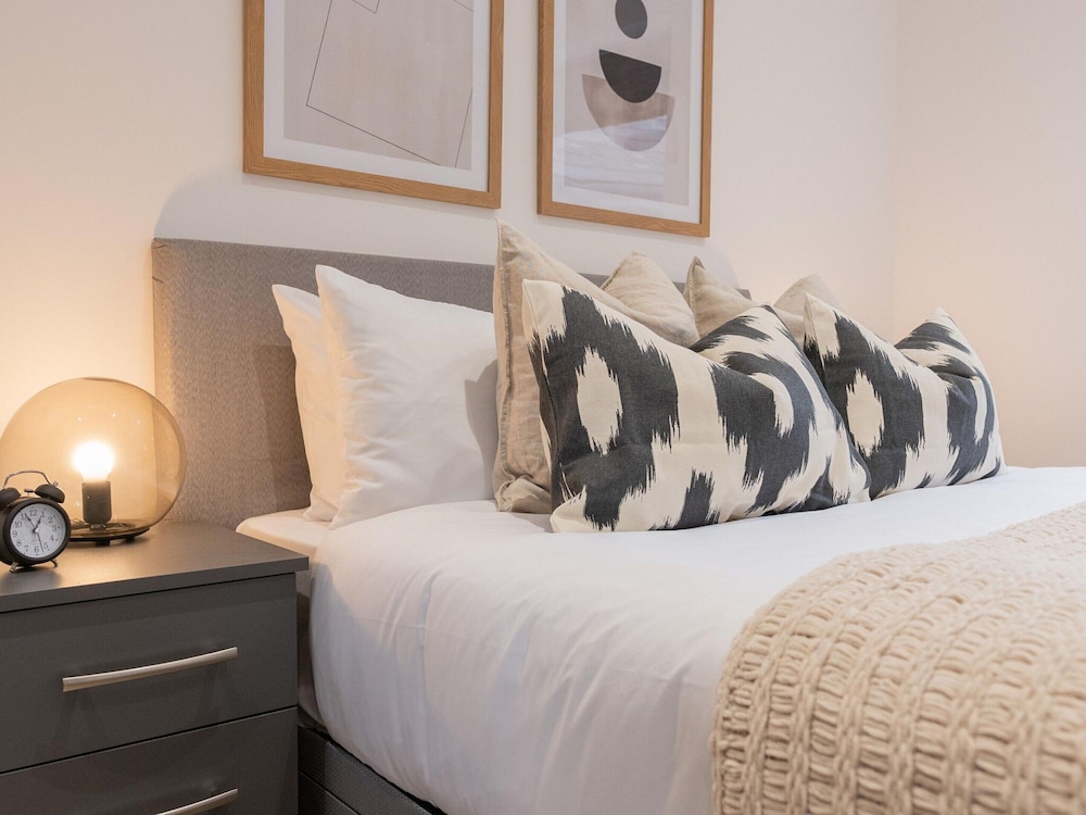 Discover Camden Passage One Bedroom by Belvilla