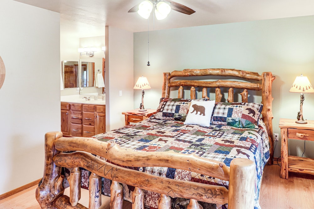4 Mi to Fool Hollow Lake, Quiet & Cozy Cabin