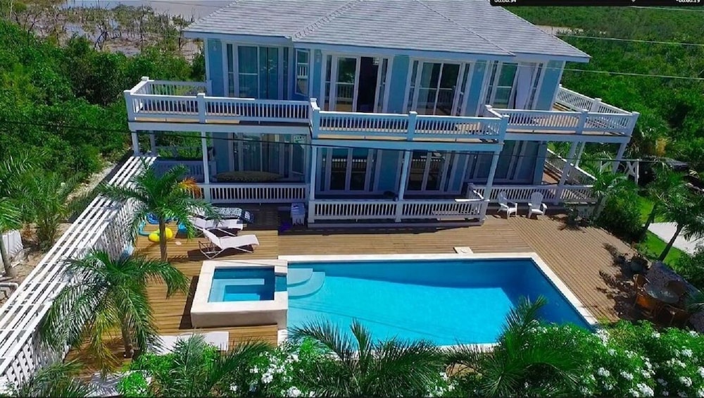 Sea Walk 4 Bedroom Home