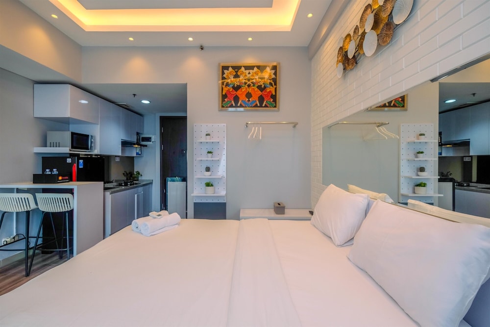Modern Studio At Lrt City Bekasi Apartment