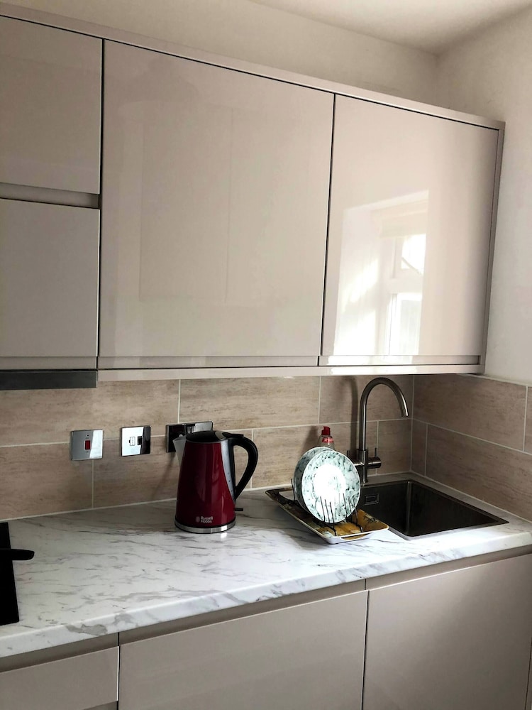 Private Flat in Wrose, Shipley, Bradford