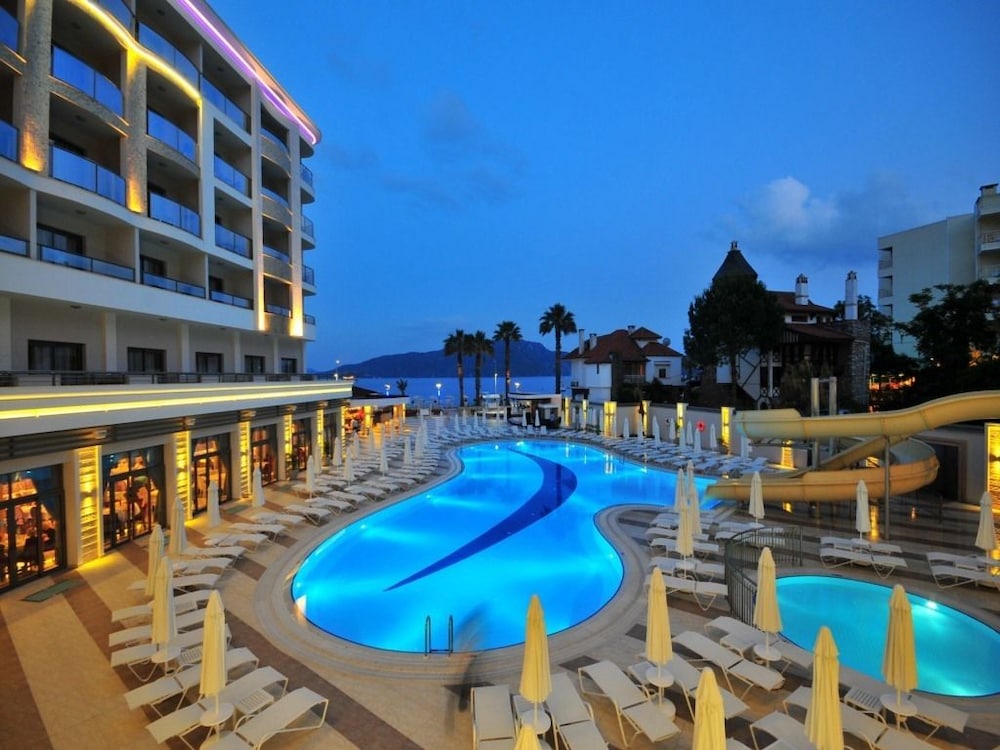 Golden Rock Beach Hotel - All Inclusive