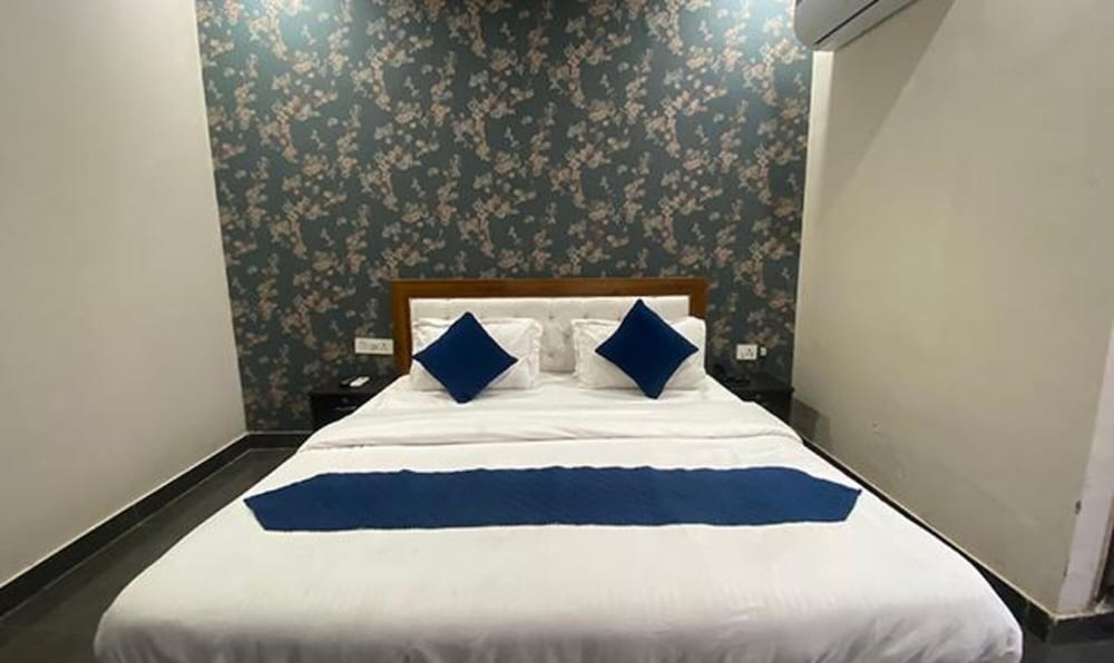 Fabhotel The Verve