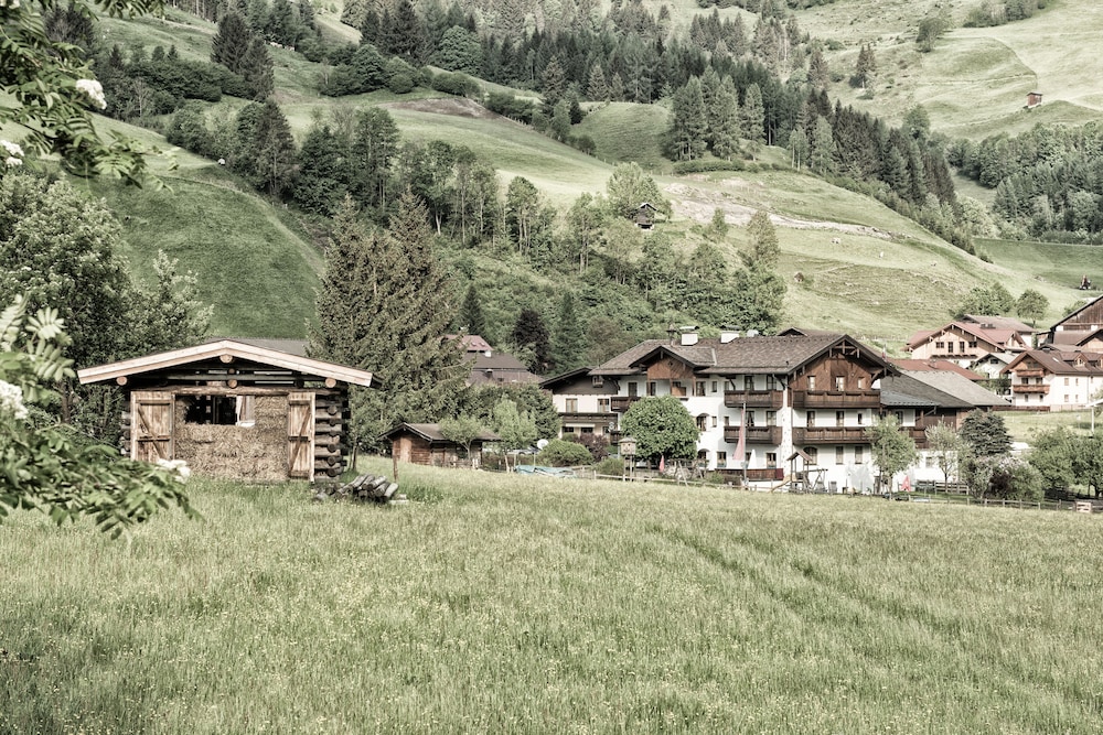 Hotel die Unterbergerin - Image 1