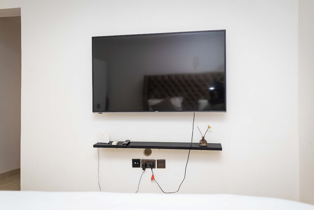 Libi Apartment-BlueWaters Property