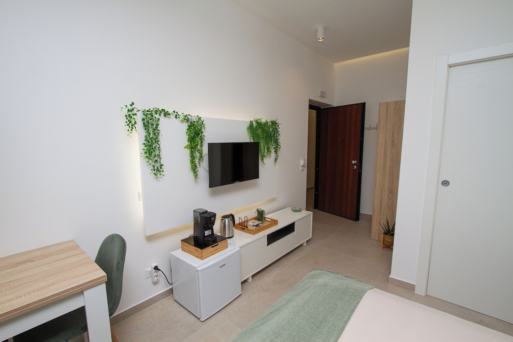 Suites Domus Fysi