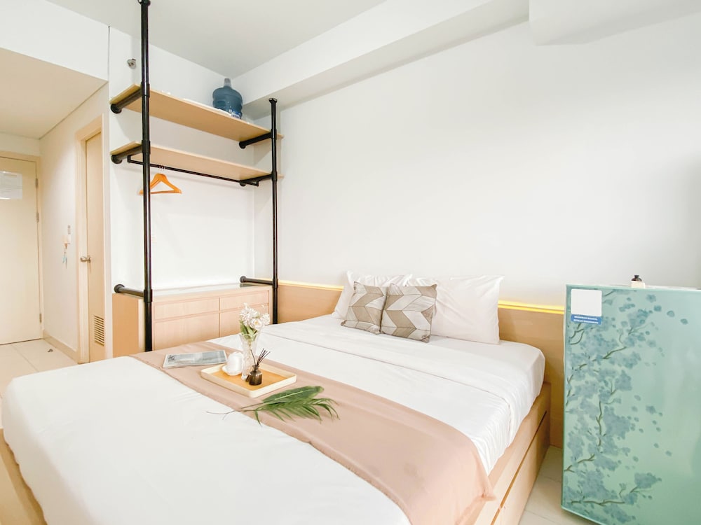 Comfy And Tidy Studio At Patraland Urbano Apartment