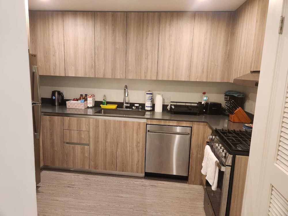 Urban Chic Apart-Hotels in Central LA