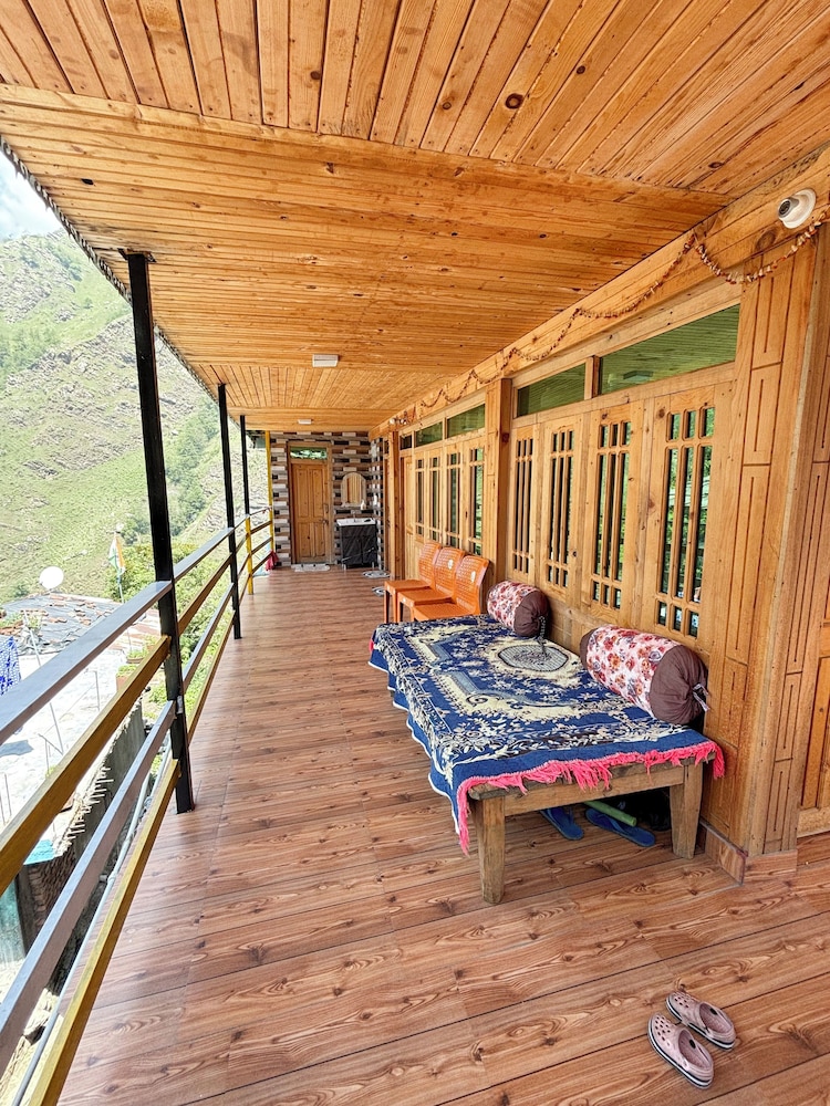 Viraaj Homestay