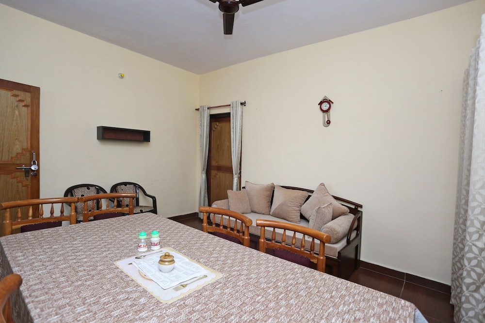 OYO 12312 Home Lake View 2 BHK Bhimtal