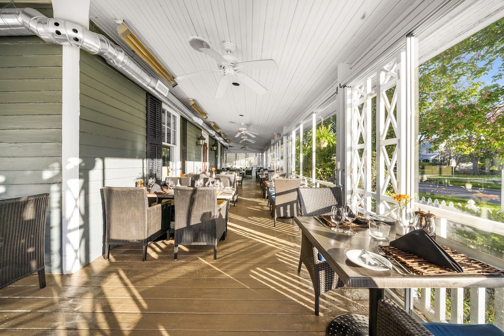 Niagara-on-the-Lake Vacations - The Shaw Club Hotel - Property Image 13