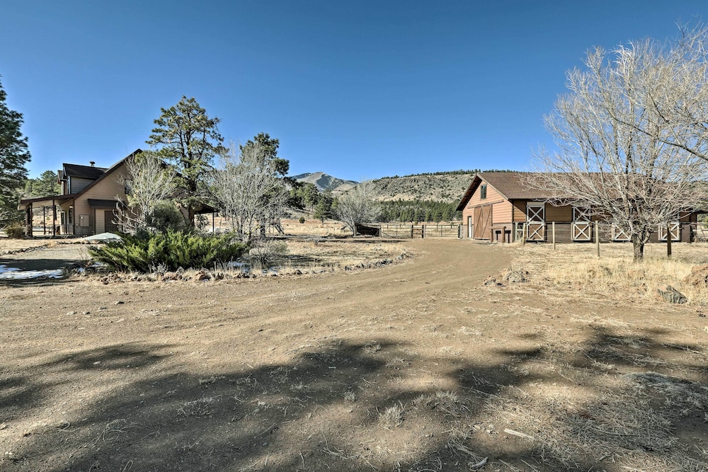Family Home in Flagstaff w/ Surrounding Mtn Views!