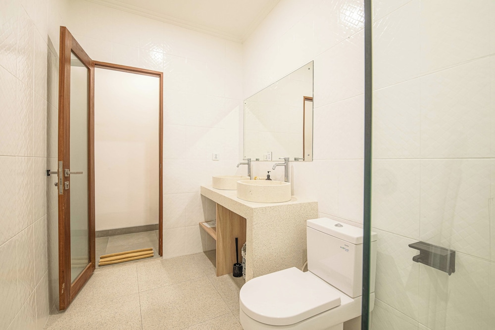 Beautiful 3BR Center Seminyak