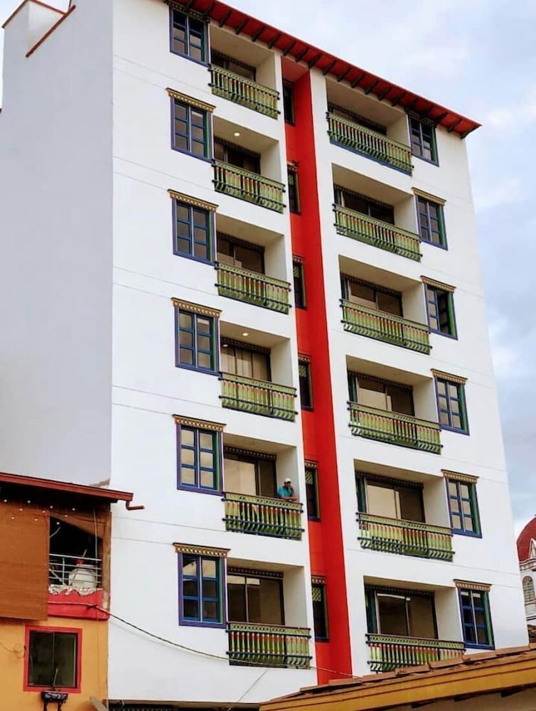Edificio San Jose Parque Guatape