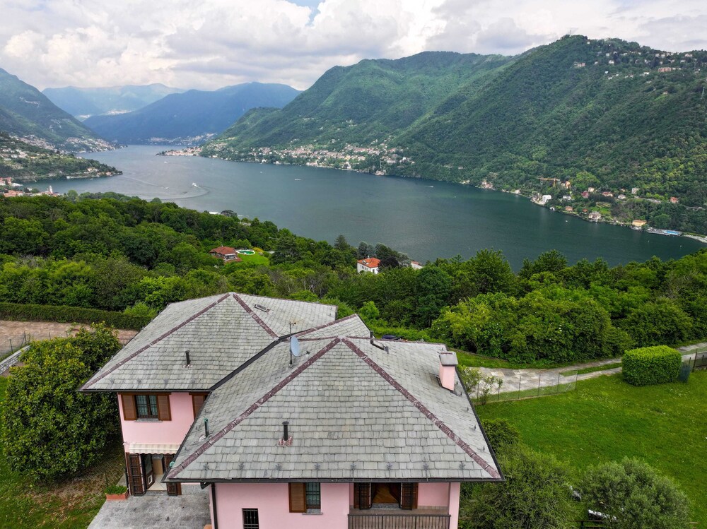 Villa Grel view 5
